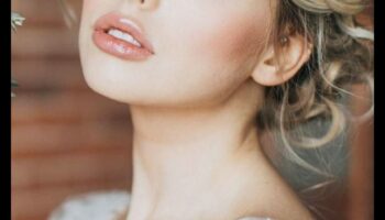 العروس المحمرّة: نصائح جماليّة لكلّ إطلالة