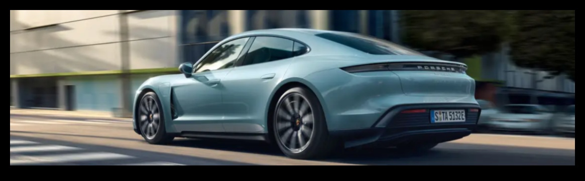 الأساطير الفاخرة: الاحتفال بالجاذبية الخالدة للمركبات المميزة